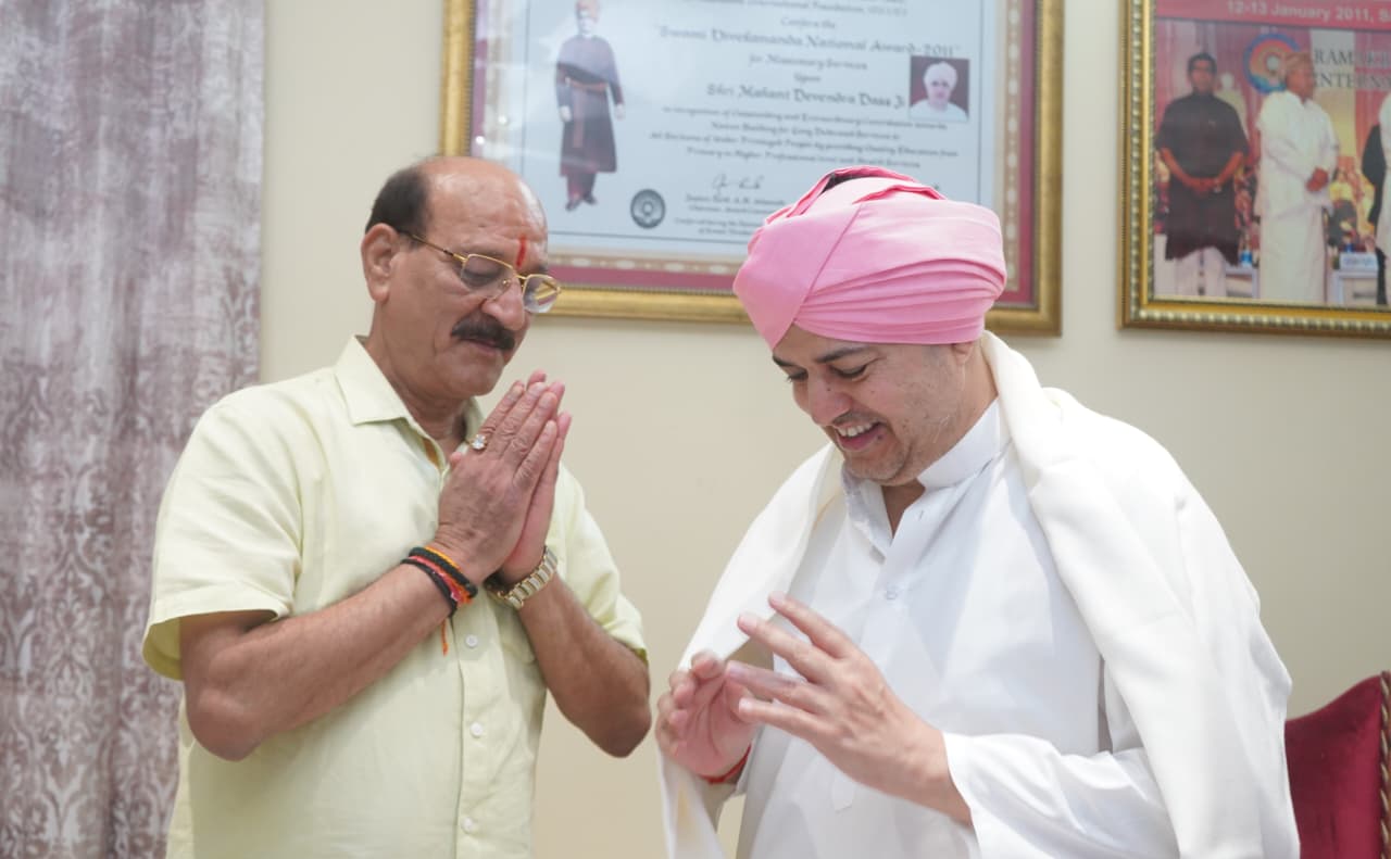 WhatsApp Image 2025-09-10 at 8.18.38 PM (1)