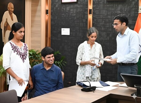 WhatsApp Image 2025-10-16 at 1.25.08 PM