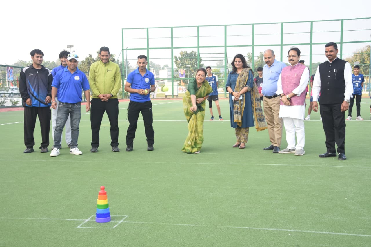 WhatsApp Image 2025-11-05 at 5.41.05 PM (1)