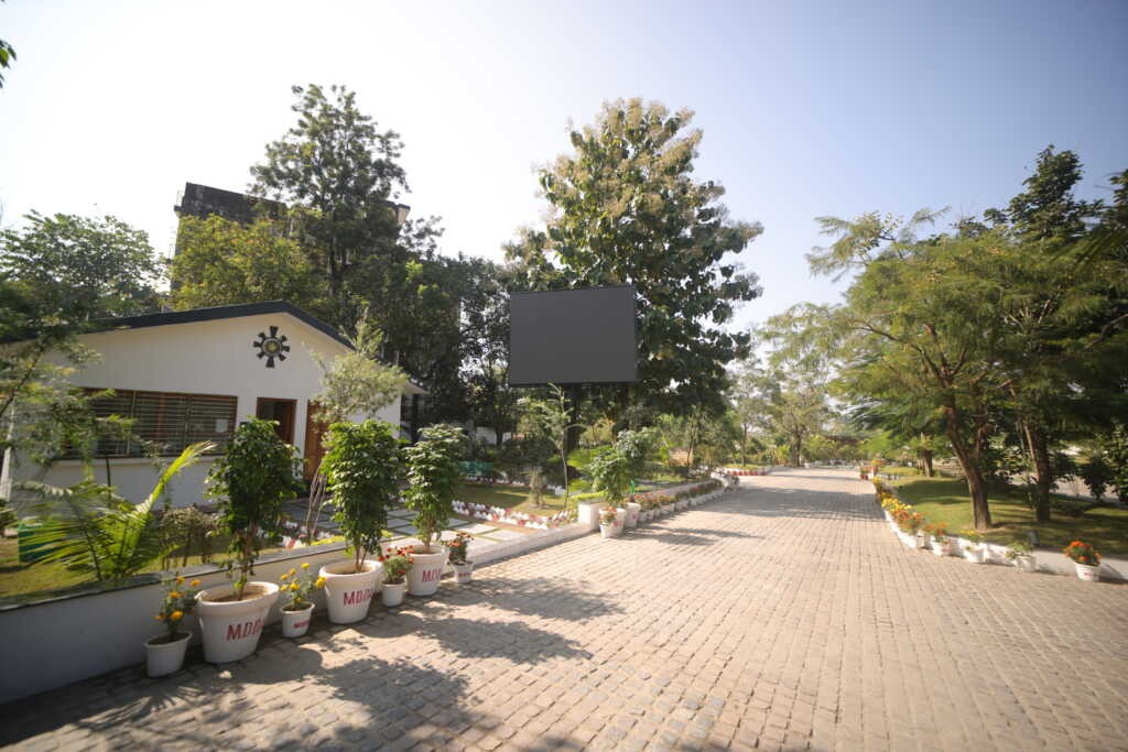 WhatsApp Image 2025-11-15 at 12.52.20 PM