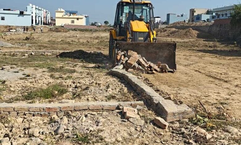 WhatsApp Image 2025-11-18 at 11.57.27 AM