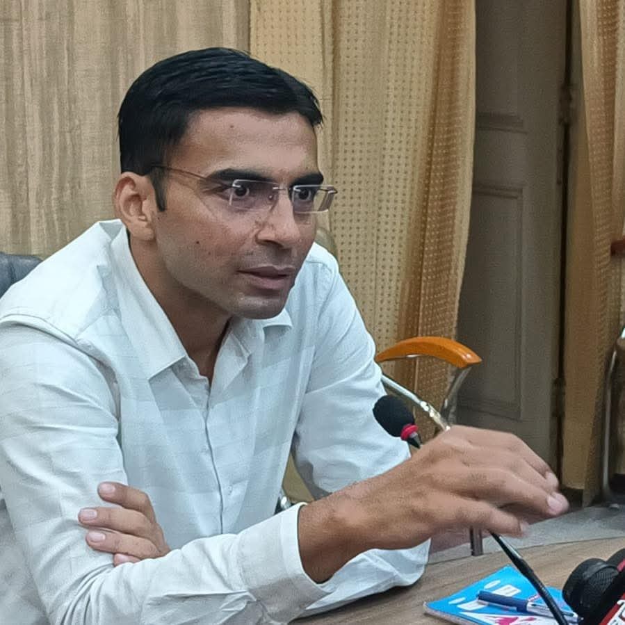 WhatsApp Image 2025-12-01 at 12.29.55 PM